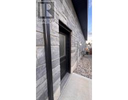 118 DEVINWOOD AVENUE, Brockton, Ontario