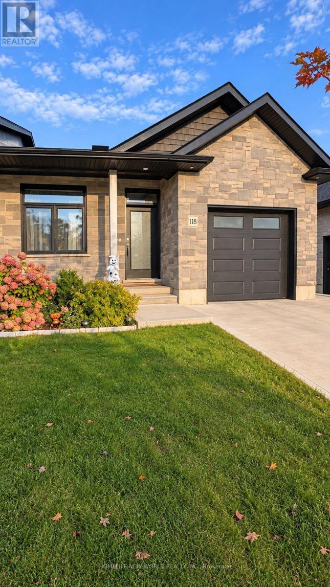 118 Devinwood Avenue, Brockton, Ontario N0G 2V0 - Photo 4 - X13885556