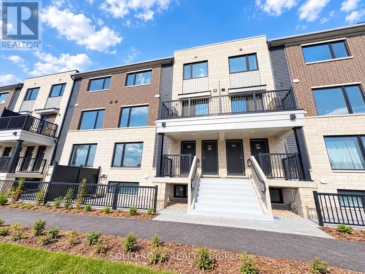 18 - 1001 GLENROY GILBERT DRIVE, Ottawa, Ontario