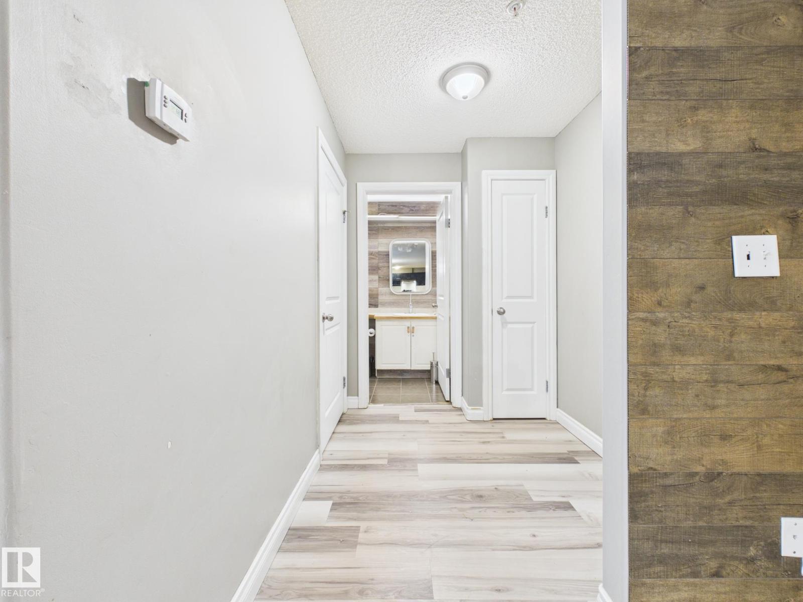#102 16221 95 ST NW