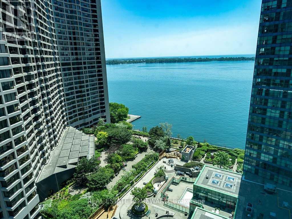 2403 - 77 Harbour Square, Toronto, Ontario  M5J 2S2 - Photo 11 - C13886082