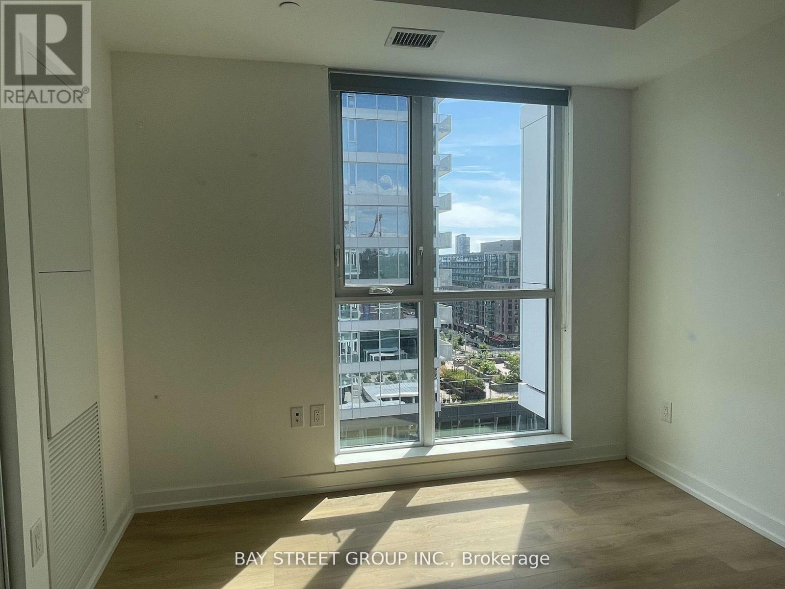1010 - 34 Tubman Avenue, Toronto, Ontario  M5A 0R2 - Photo 6 - C13886104