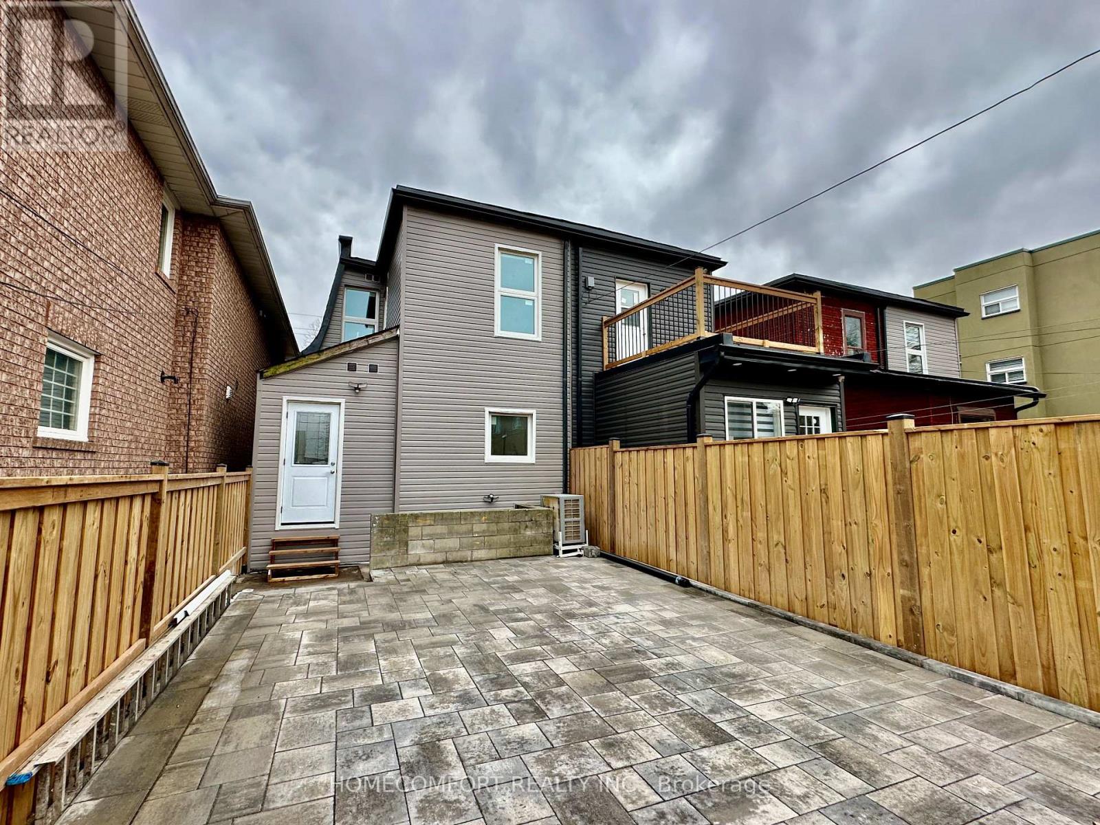 Upper - 211 Osler Street, Toronto, Ontario  M6N 2Z2 - Photo 21 - W13886108