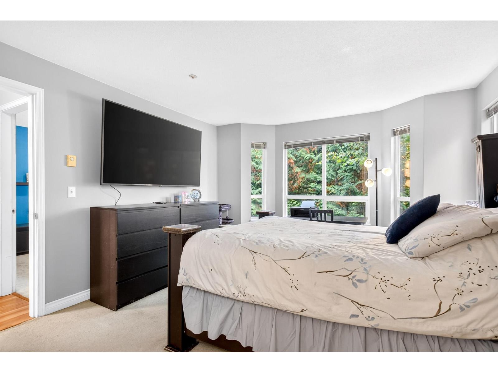 307 13475 96th Avenue, Surrey, British Columbia  V3V 1Y8 - Photo 14 - R3173228