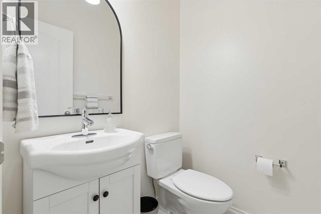 270 Cougar Ridge Drive Sw, Calgary, Alberta  T3H 5S6 - Photo 30 - A2350846