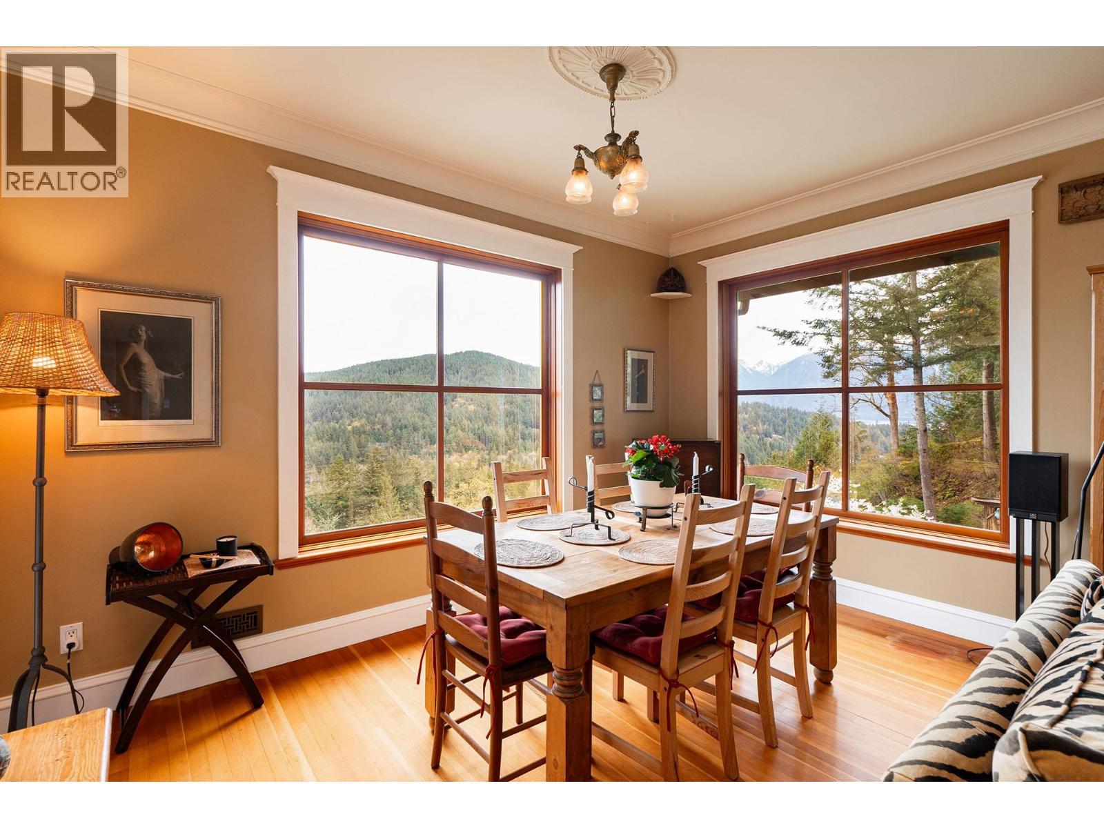 555 Roocroft Lane, Bowen Island, British Columbia  V0N 1G2 - Photo 16 - R3172753