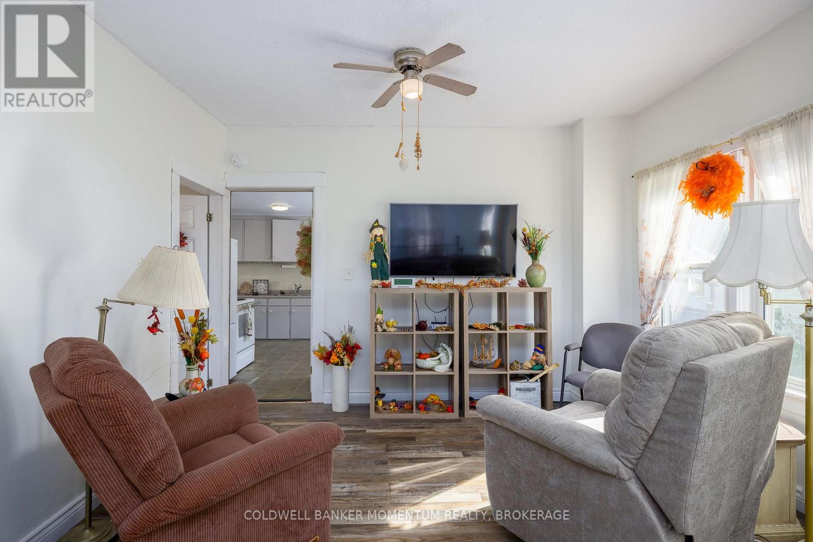 5542 Highland Avenue, Niagara Falls, Ontario  L2G 4W7 - Photo 11 - X13886128