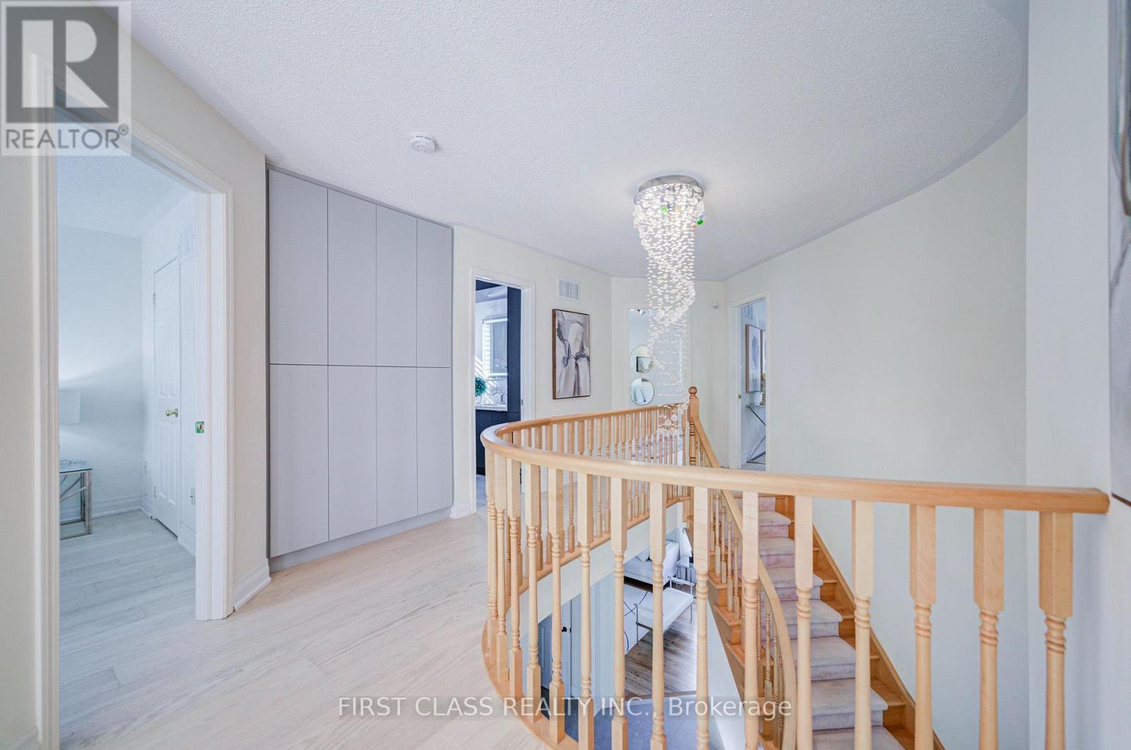 68 Drawbridge Drive, Markham, Ontario  L6C 2G8 - Photo 21 - N13886112