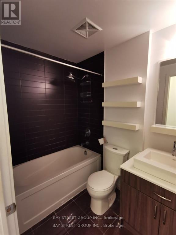 106 SW - 9191 Yonge Street, Richmond Hill, Ontario  L4C 6Z2 - Photo 8 - N13886122