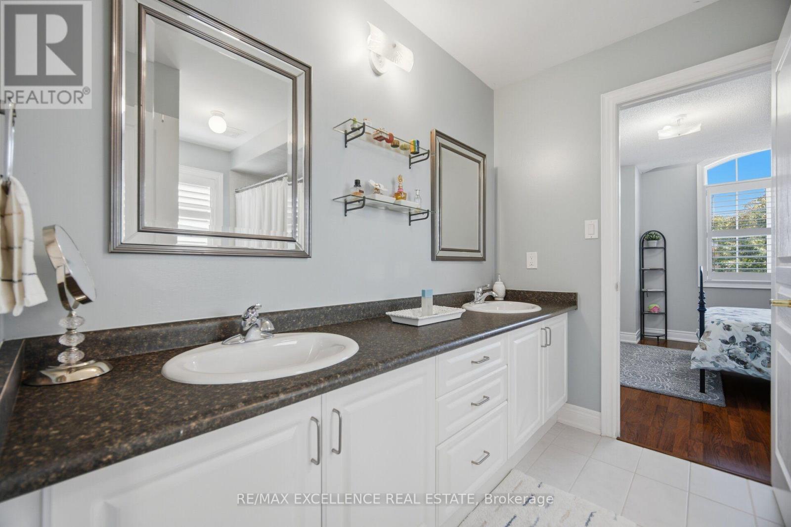 13 Sage Meadow Crescent, Brampton, Ontario  L6Y 0Y1 - Photo 25 - W13886118