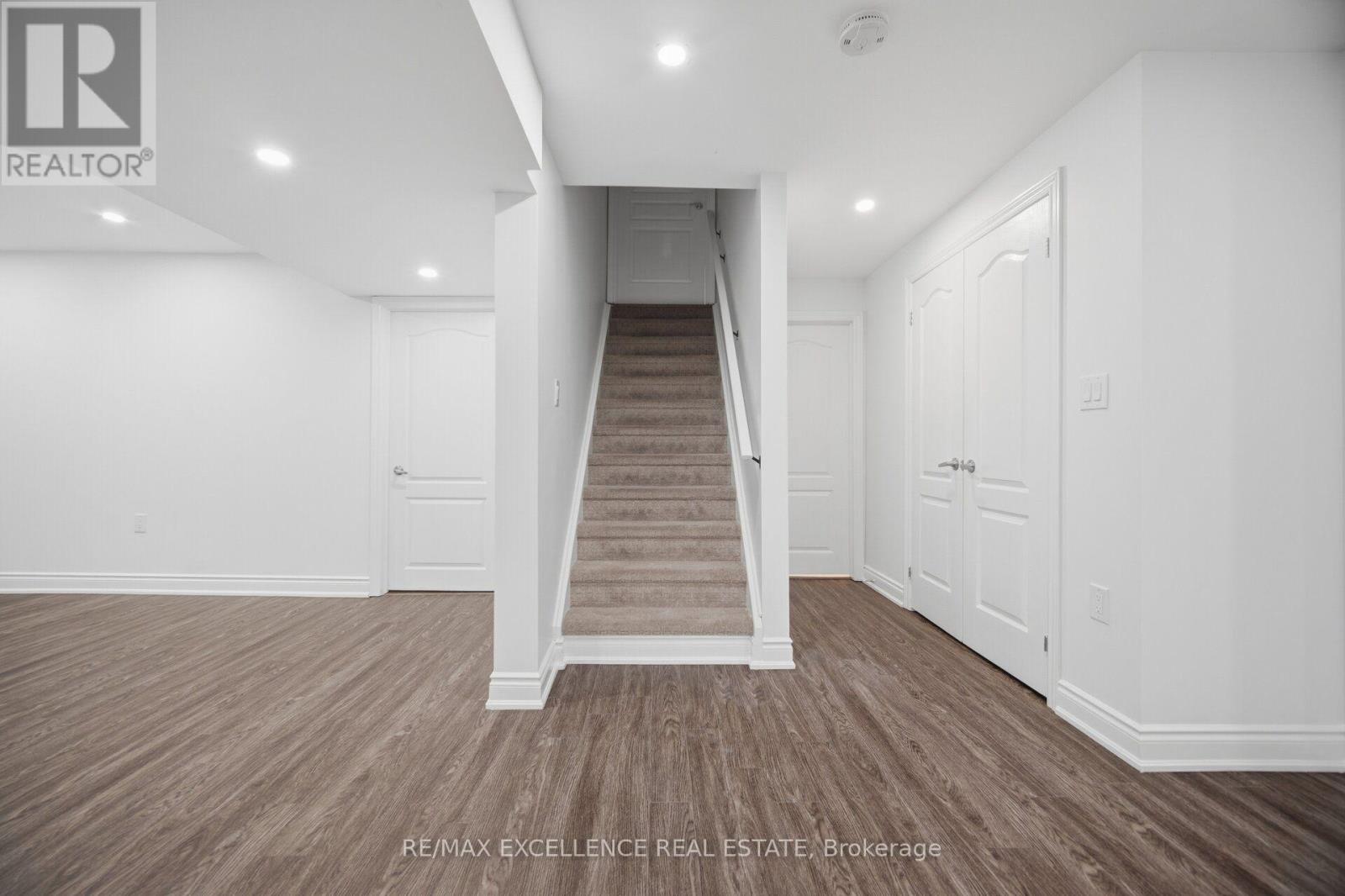 13 Sage Meadow Crescent, Brampton, Ontario  L6Y 0Y1 - Photo 32 - W13886118