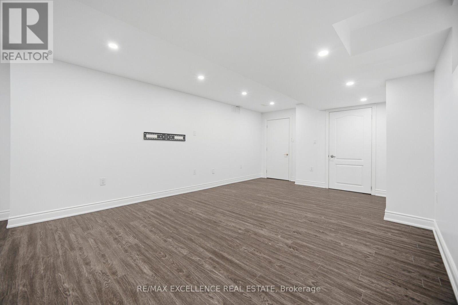 13 Sage Meadow Crescent, Brampton, Ontario  L6Y 0Y1 - Photo 34 - W13886118