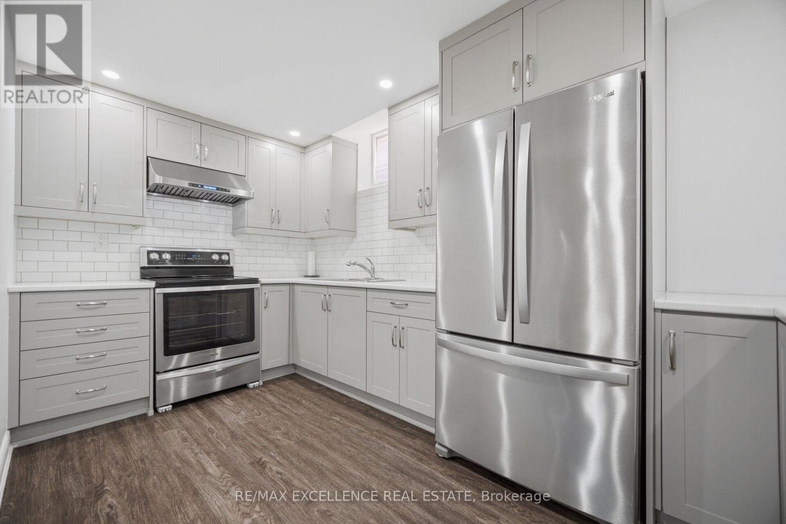 13 Sage Meadow Crescent, Brampton, Ontario  L6Y 0Y1 - Photo 37 - W13886118