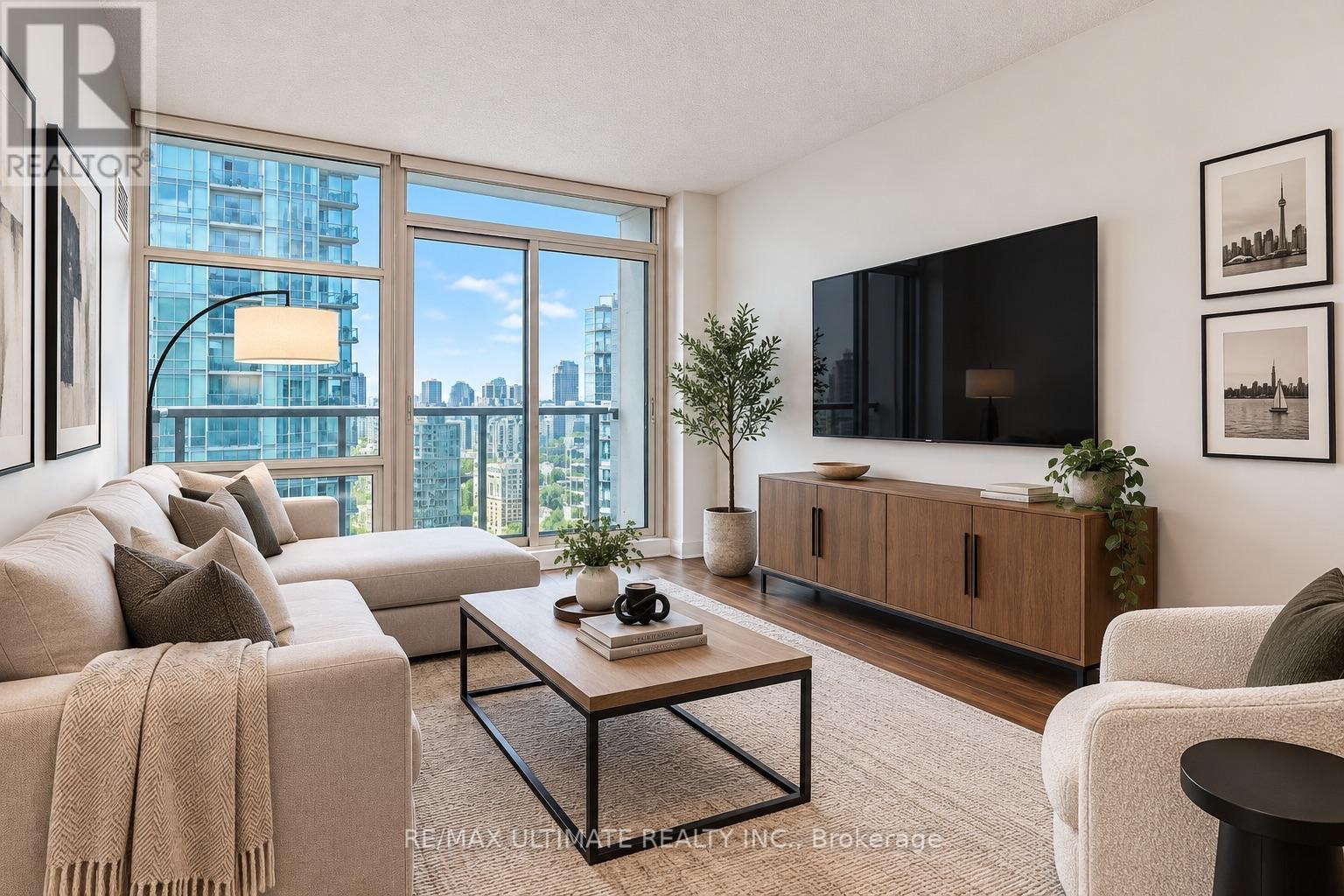 4601 - 35 Mariner Terrace, Toronto, Ontario  M5V 3V9 - Photo 3 - C13882664
