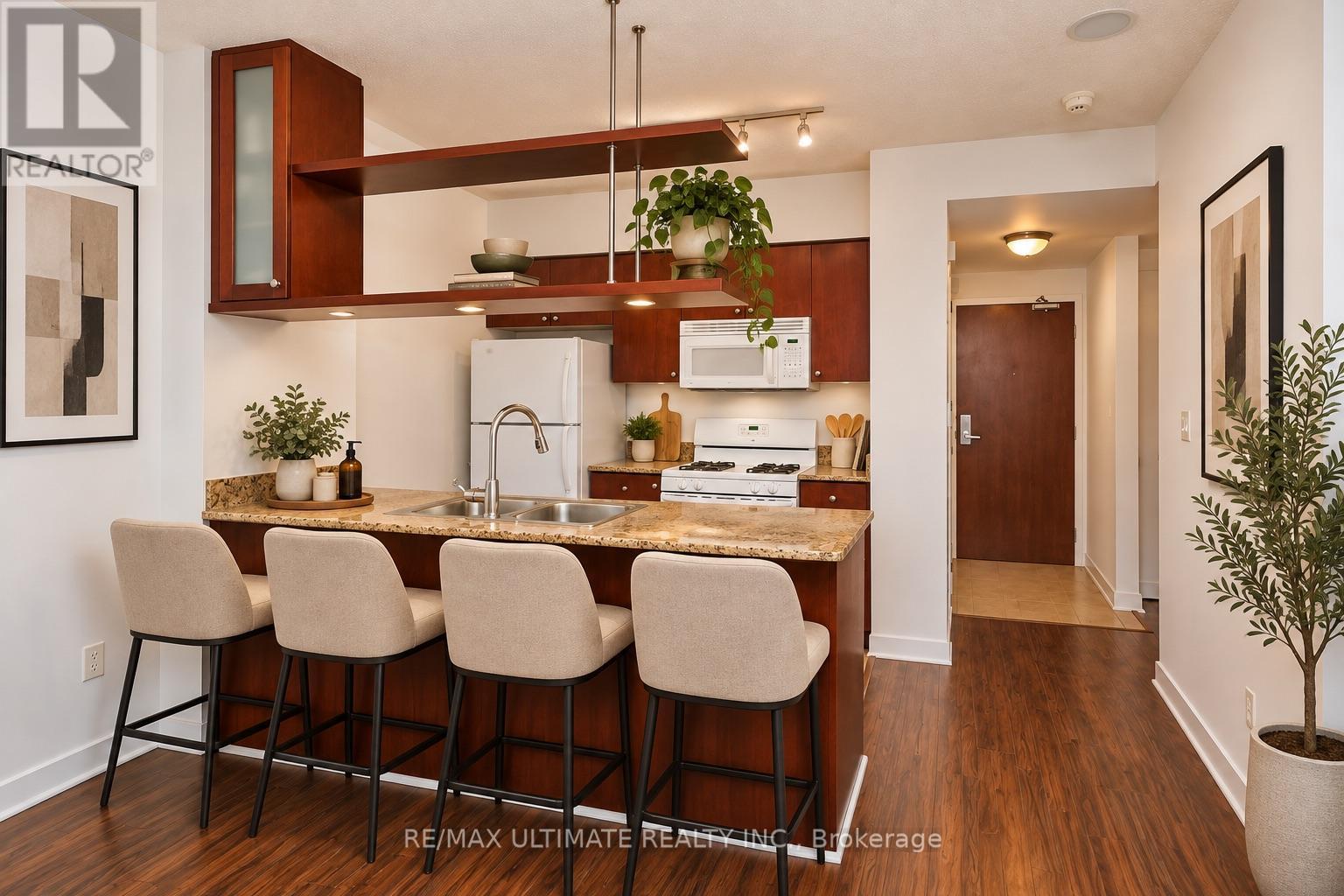 4601 - 35 Mariner Terrace, Toronto, Ontario  M5V 3V9 - Photo 6 - C13882664