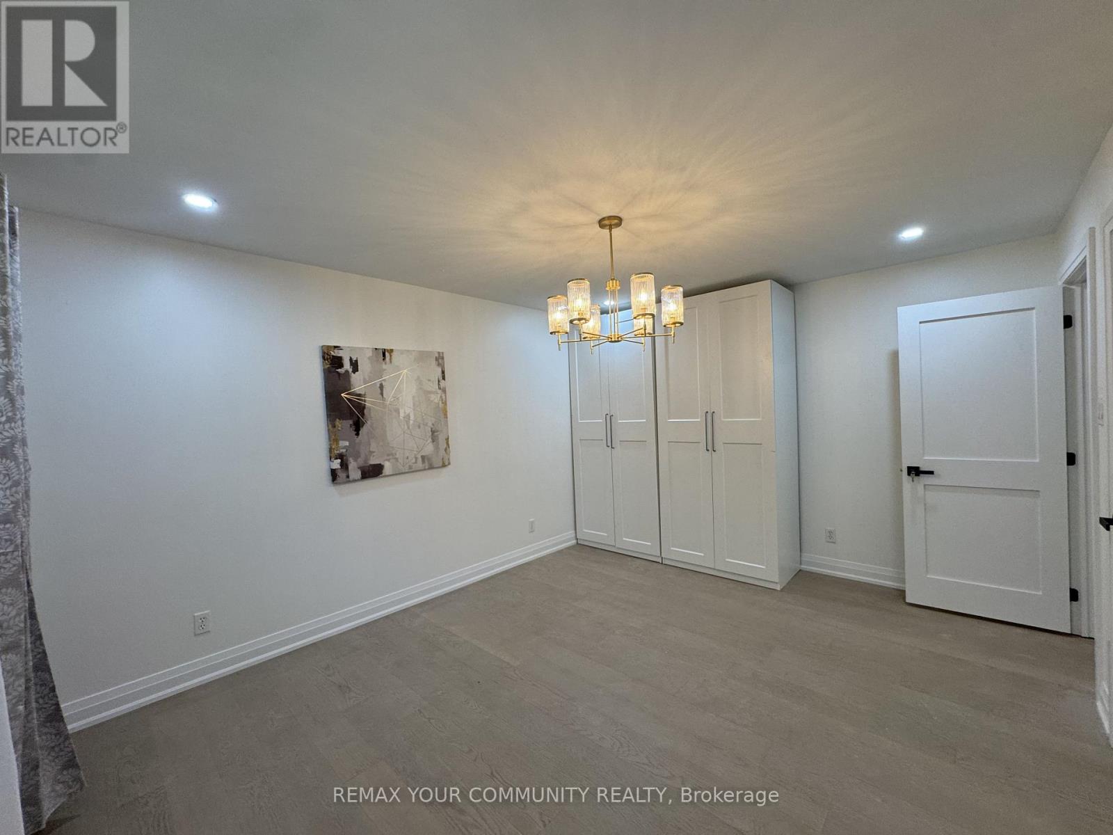 2063 Waters Edge Drive, Oakville, Ontario  L6L 1A3 - Photo 25 - W13622126