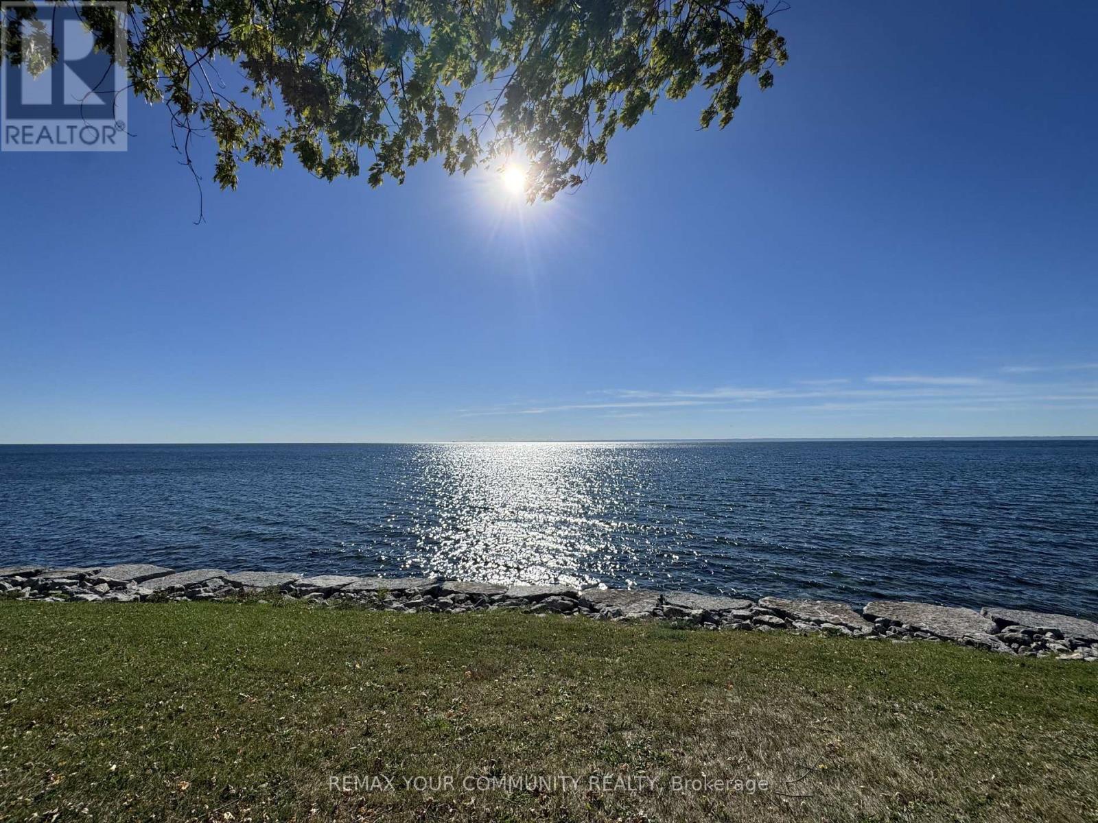 2063 Waters Edge Drive, Oakville, Ontario  L6L 1A3 - Photo 43 - W13622126