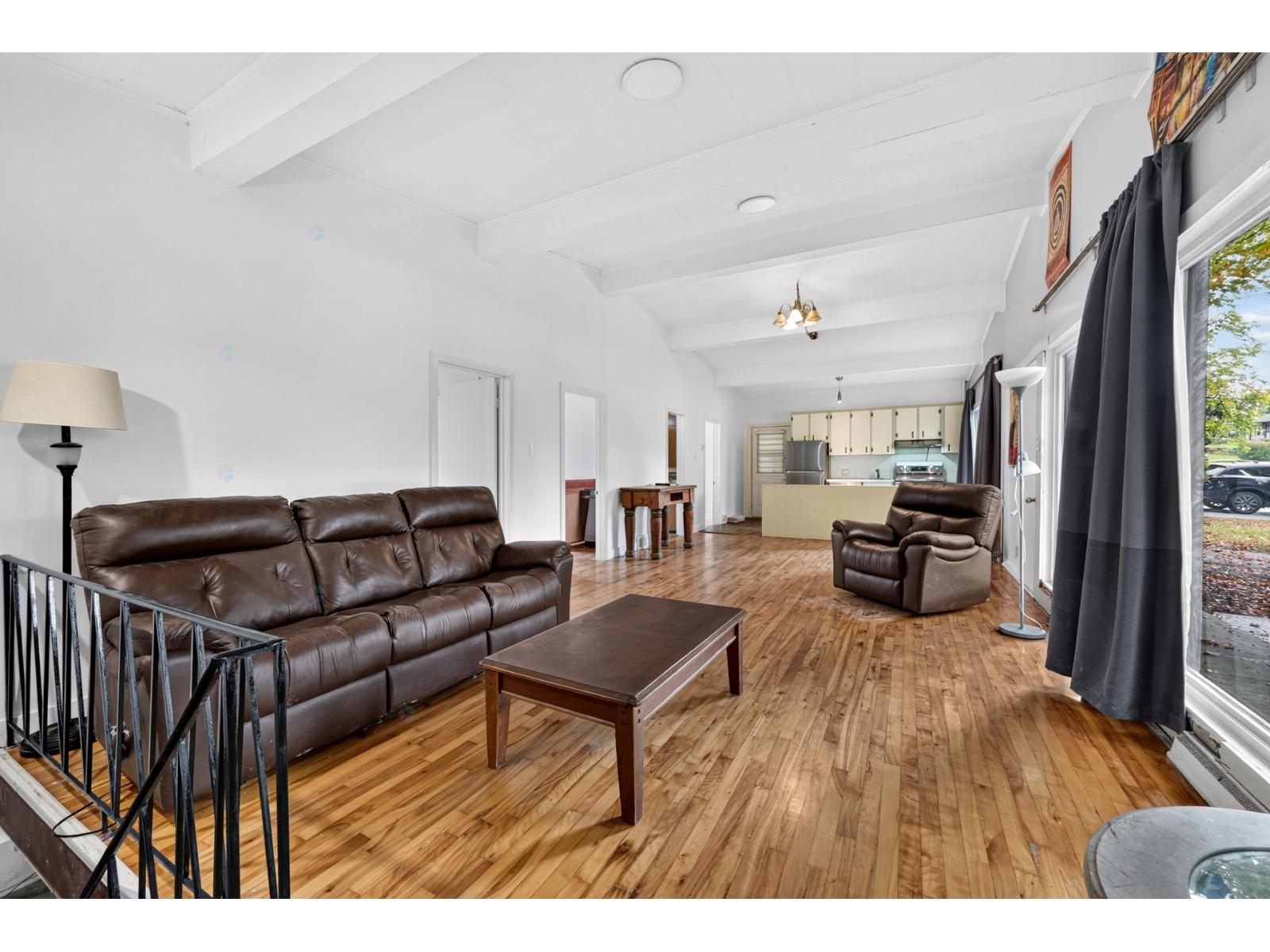 6 Rue du Parc-Notre-Dame Léry Quebec Canada J6N1G4 3