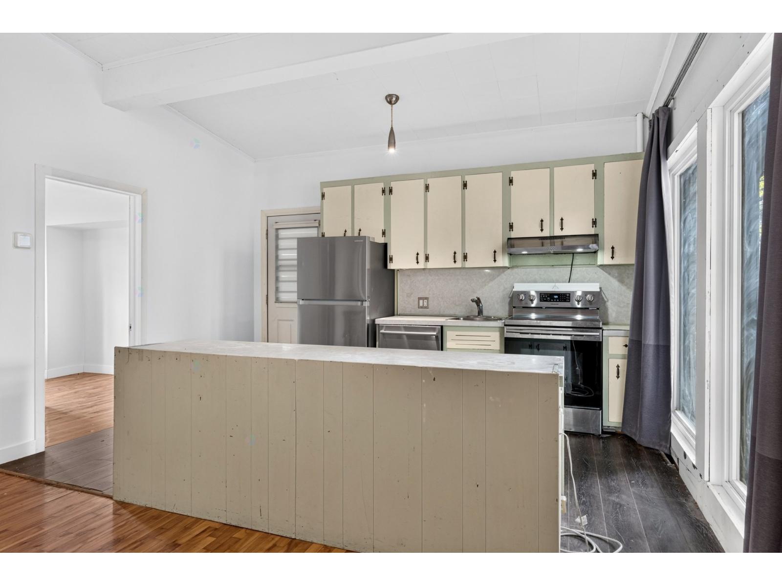 6 Rue du Parc-Notre-Dame Léry Quebec Canada J6N1G4 5