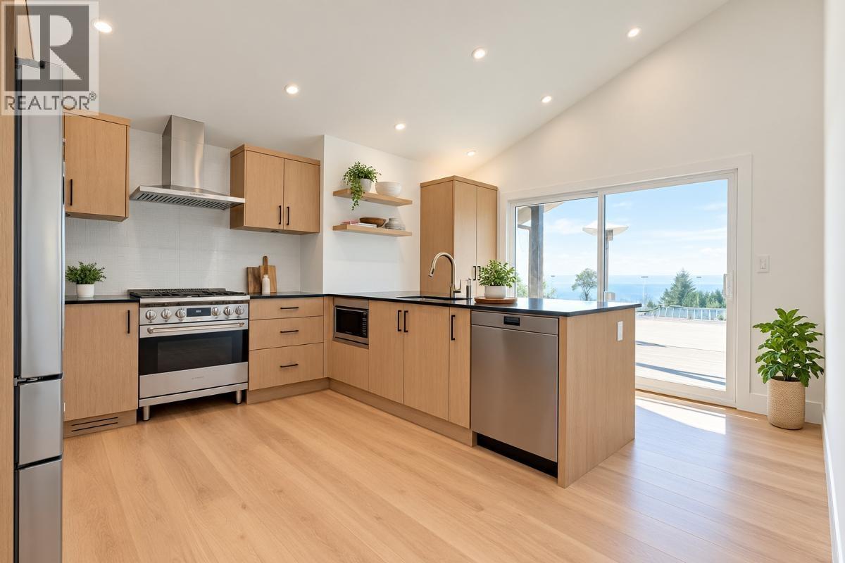 1115 Groveland Court, West Vancouver, British Columbia  V7S 1Z7 - Photo 6 - R3174439