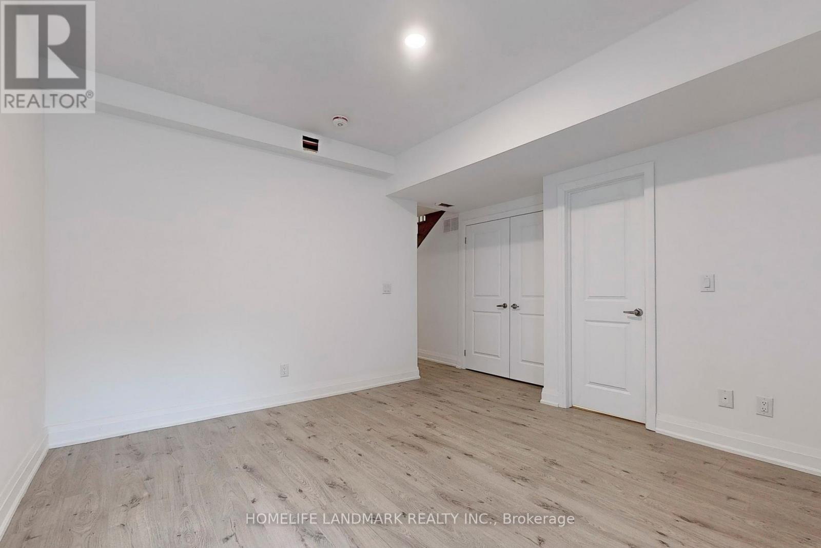 Lower - 22 Persica Street, Richmond Hill, Ontario  L4E 1L3 - Photo 8 - N13886150