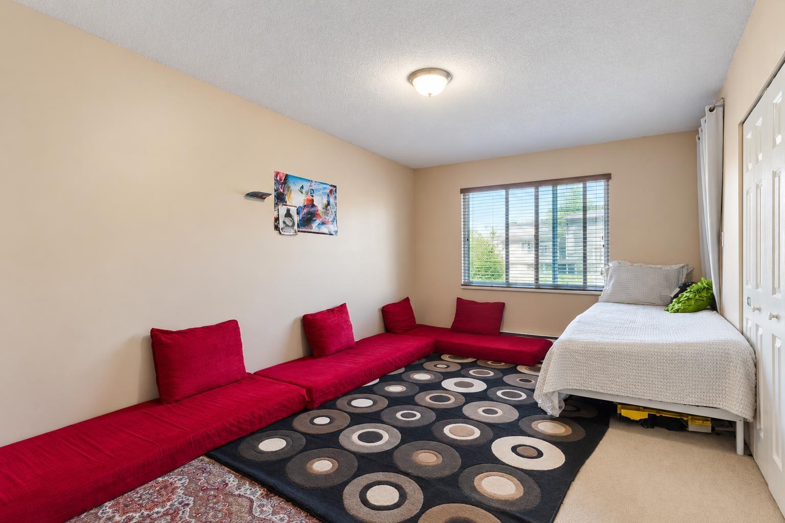 12302 68 Avenue, Surrey, British Columbia  V3W 2C8 - Photo 10 - R3173956