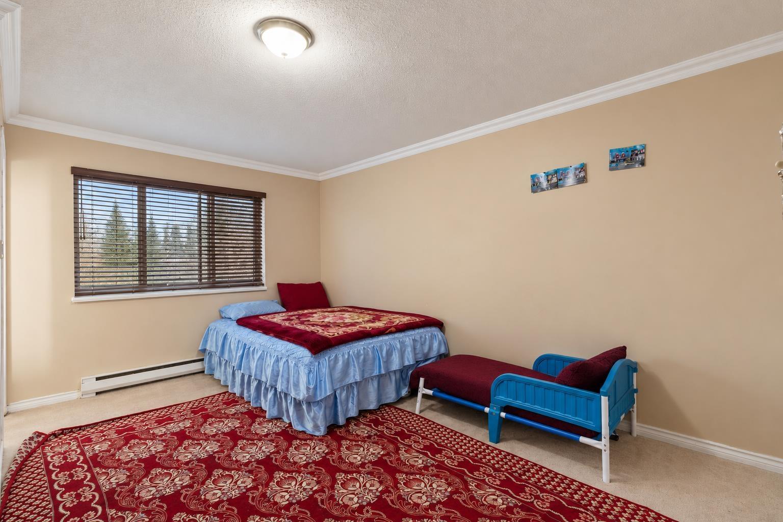 12302 68 Avenue, Surrey, British Columbia  V3W 2C8 - Photo 12 - R3173956