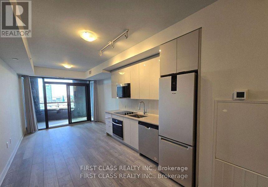 813 - 2920 Highway 7 Road, Vaughan, Ontario  L4K 0P4 - Photo 4 - N13886162