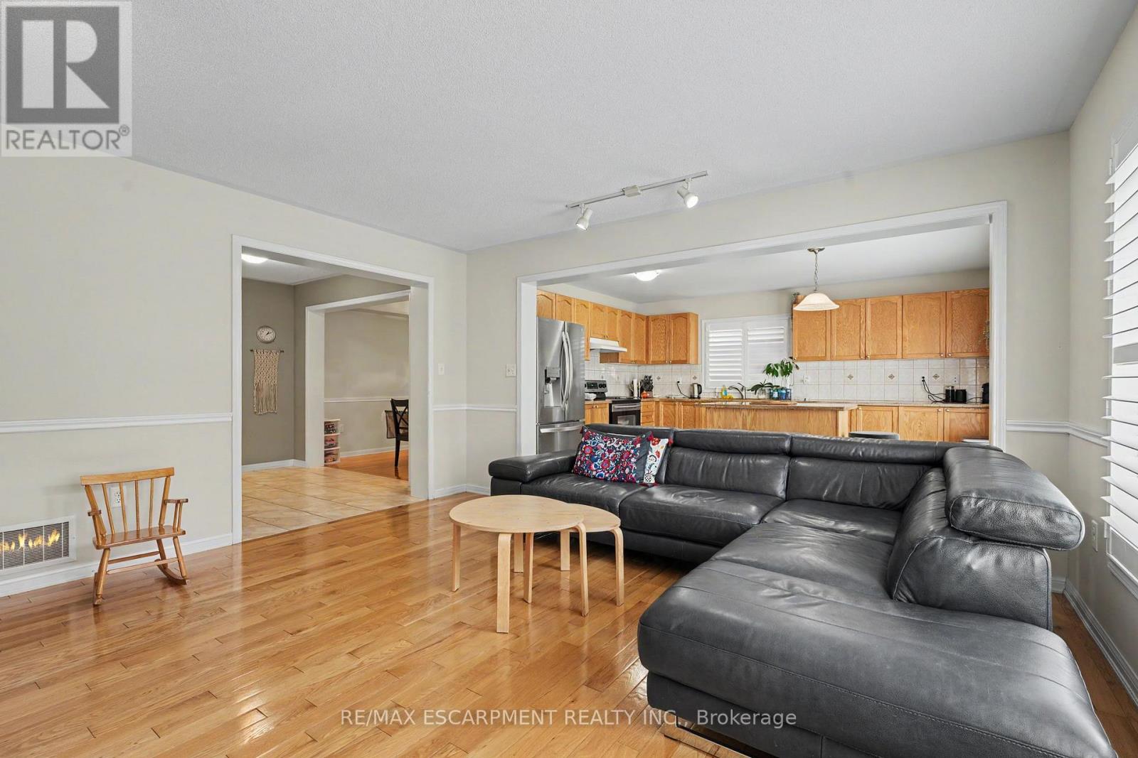 418 Kitty Murray Lane, Hamilton, Ontario  L9K 0E2 - Photo 11 - X13886160