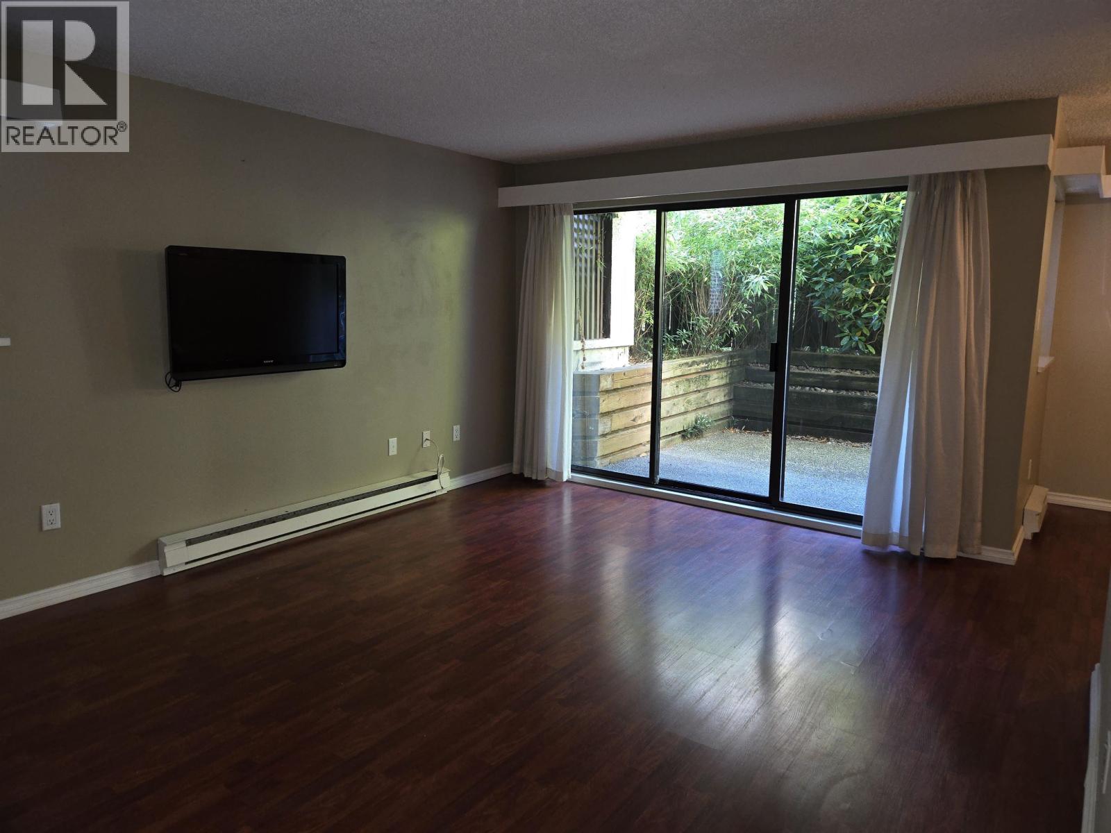 21 365 Ginger Drive, New Westminster, British Columbia  V3L 5L5 - Photo 4 - R3173261