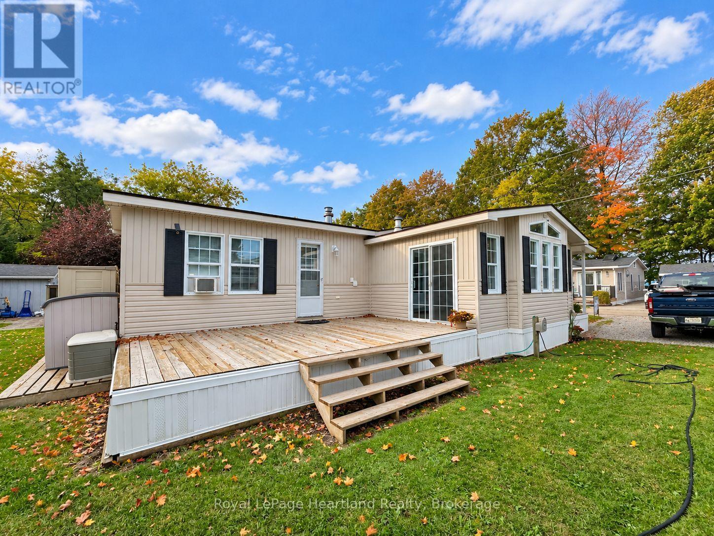 49 - 77307 Bluewater Highway, Bluewater, Ontario  N0M 1G0 - Photo 3 - X13735136