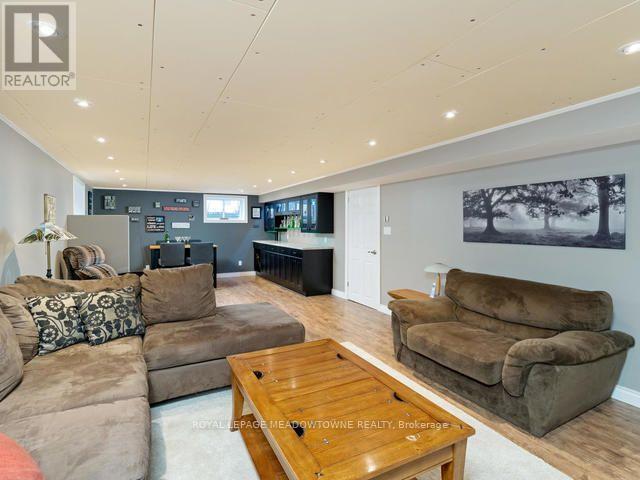 153 Delrex Boulevard, Halton Hills, Ontario  L7G 4E1 - Photo 24 - W13749802