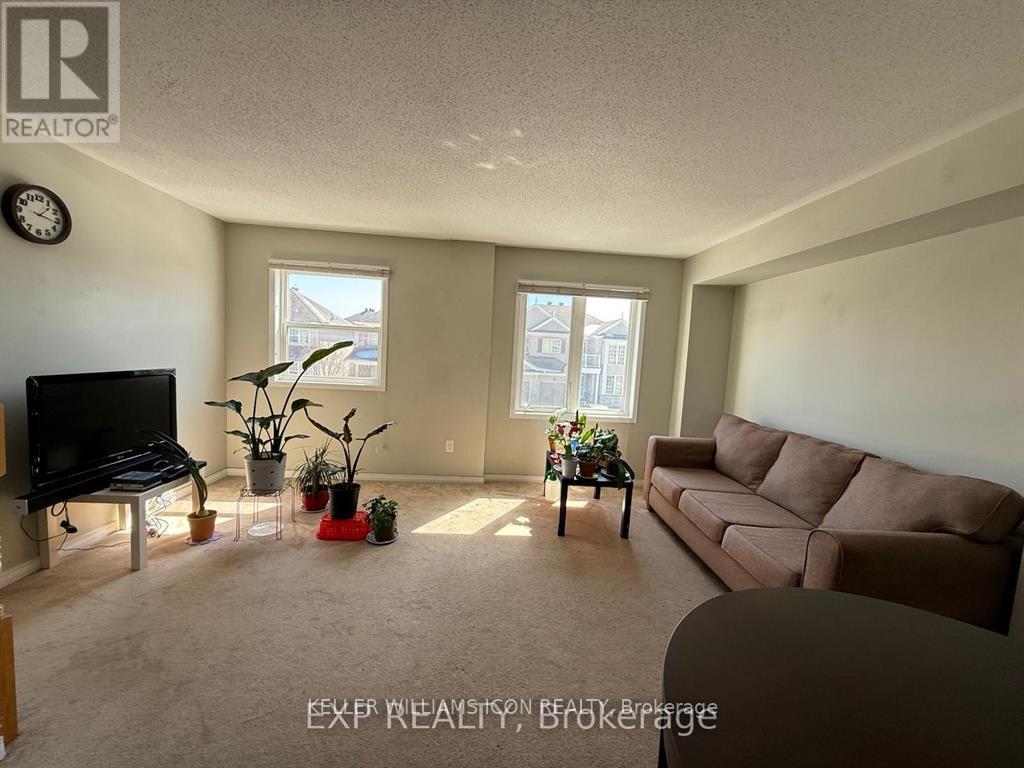 374 Moffat Pond Court, Ottawa, Ontario  K2J 0C7 - Photo 4 - X13886174