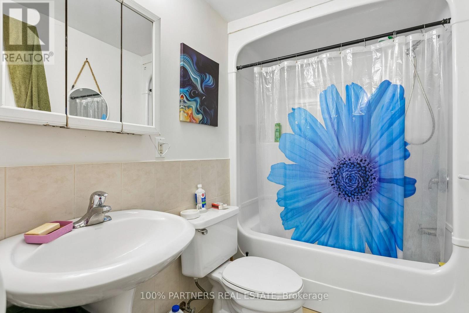 2035-2039 Danforth Avenue, Toronto, Ontario  M4C 1J8 - Photo 13 - E13886194