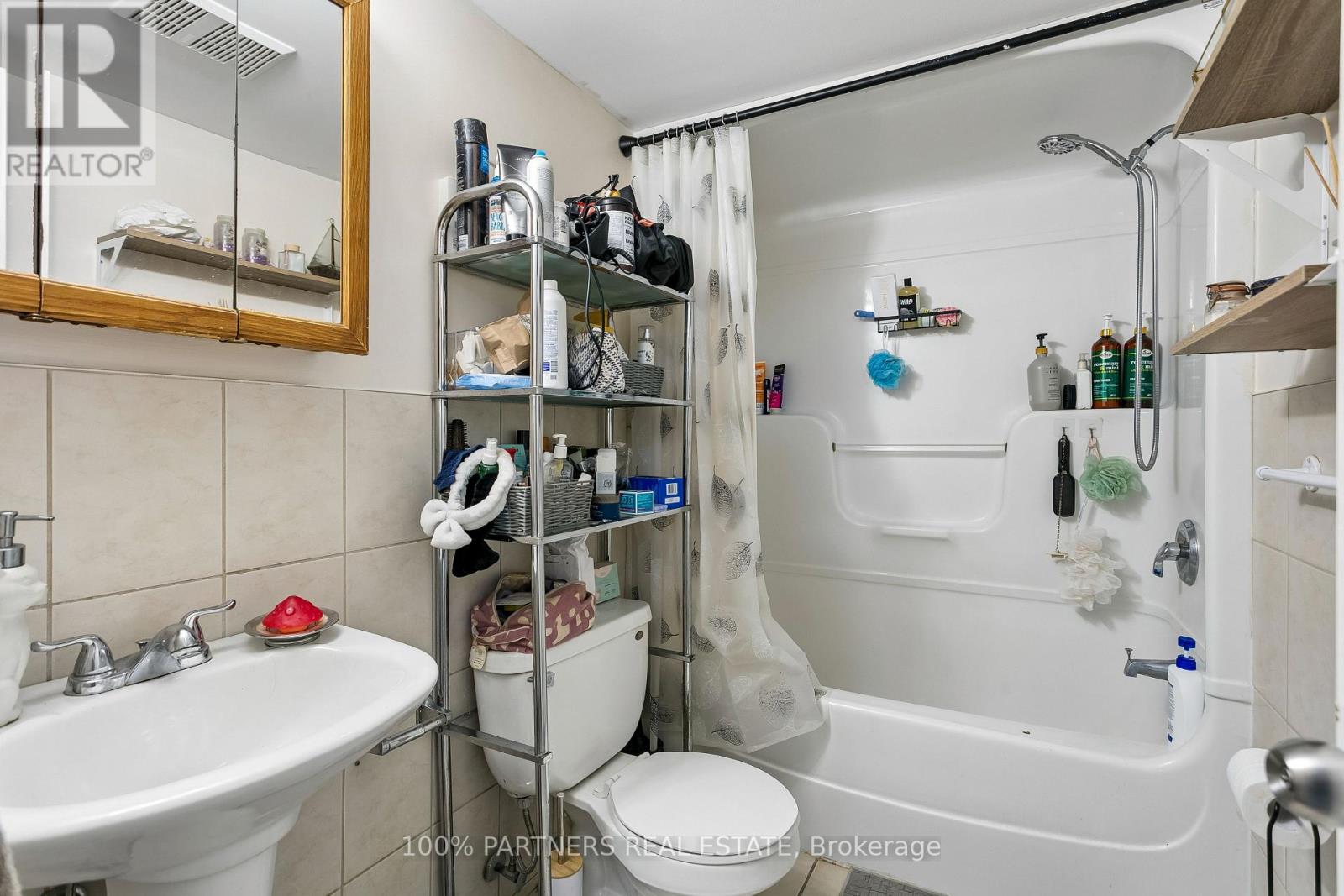 2035-2039 Danforth Avenue, Toronto, Ontario  M4C 1J8 - Photo 23 - E13886194