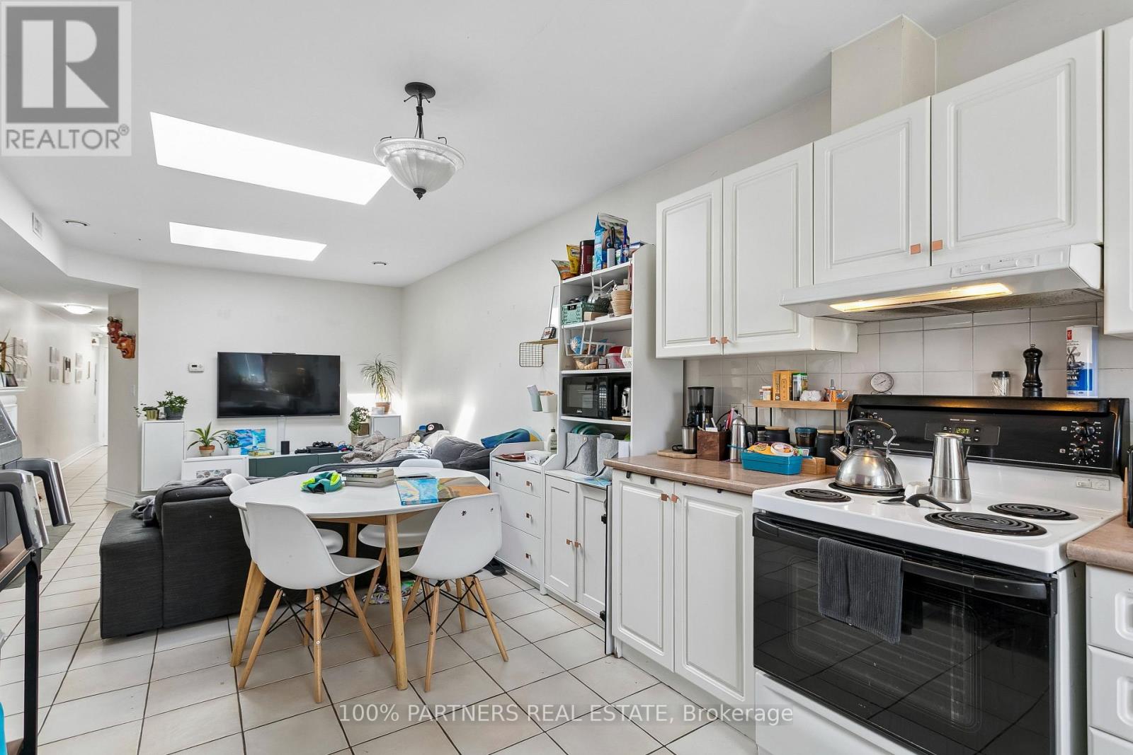 2035-2039 Danforth Avenue, Toronto, Ontario  M4C 1J8 - Photo 40 - E13886194