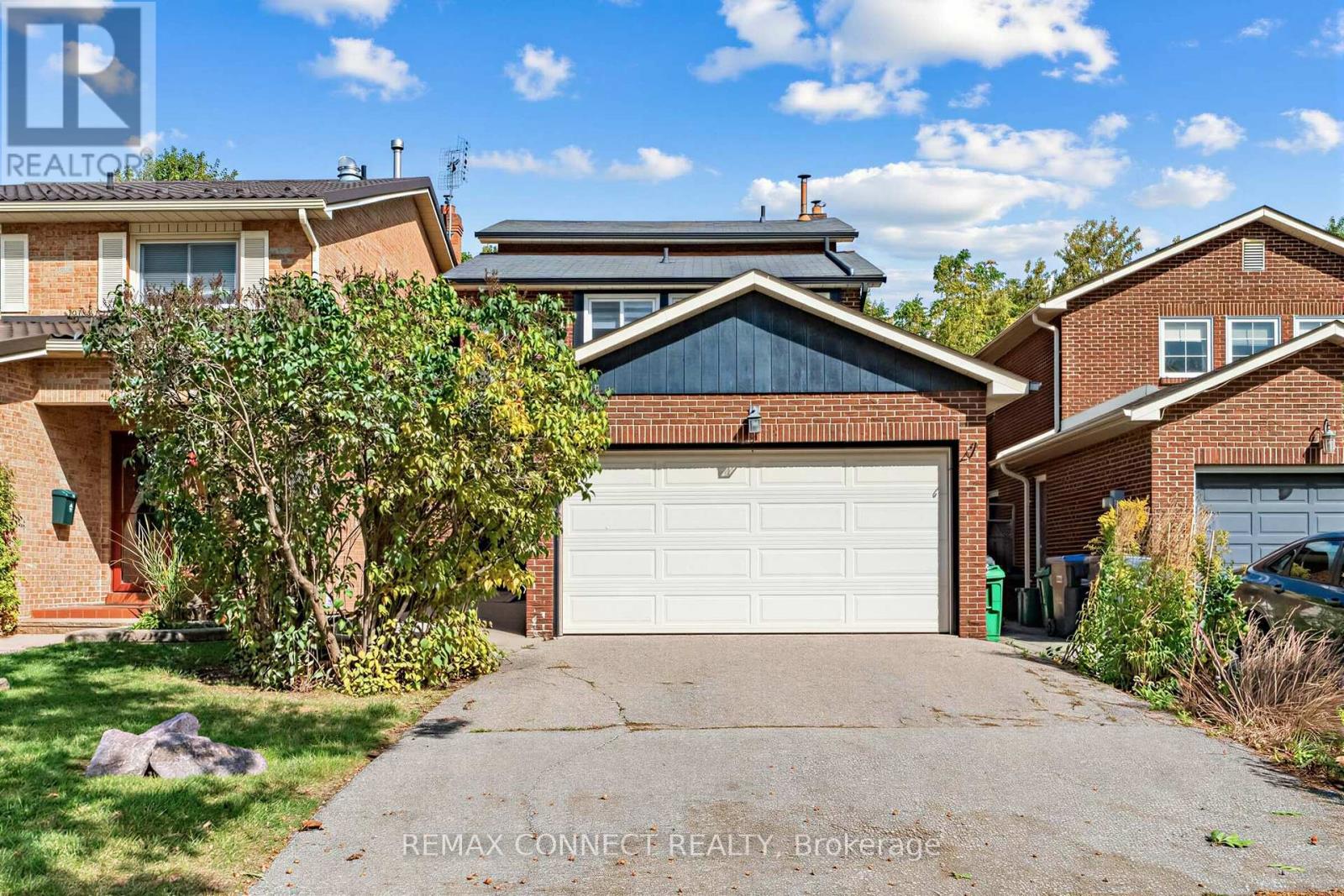 4199 TRELLIS CRESCENT, Mississauga, Ontario