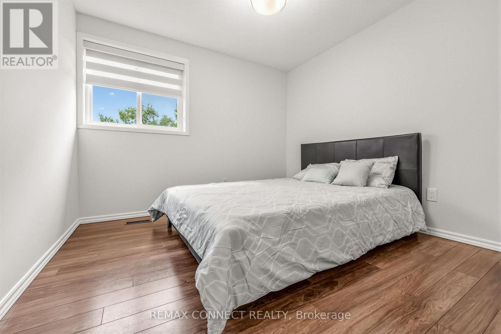 4199 Trellis Crescent, Mississauga, Ontario  L5L 2M1 - Photo 12 - W13886192