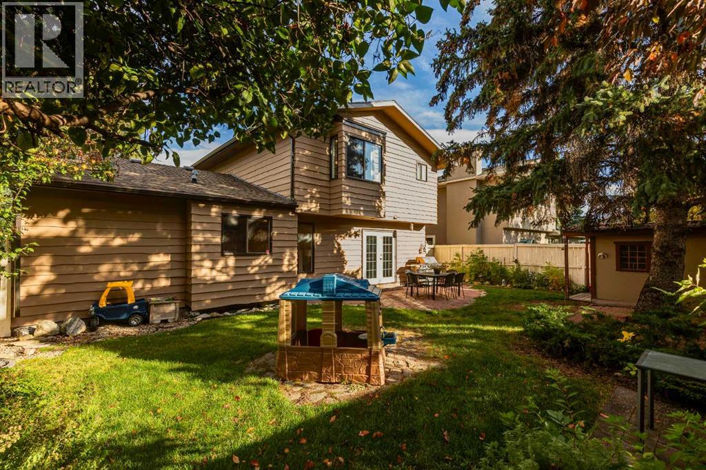 7 Woodgreen Crescent SW, Calgary, Alberta  T2W 4A4 - Photo 41 - A2349261