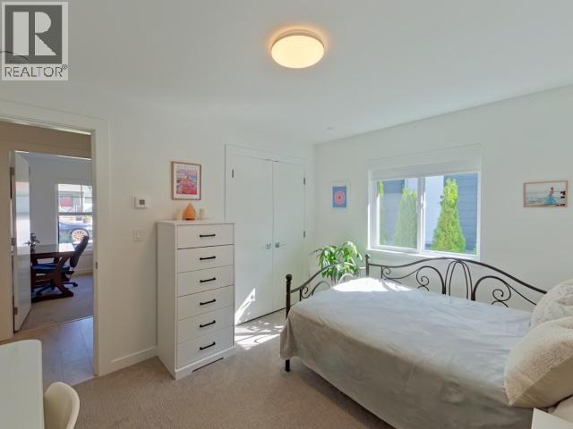 7295 Edgehill Crescent, Powell River, British Columbia  V8A 0V8 - Photo 37 - 20261