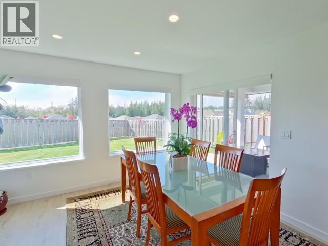 7295 Edgehill Crescent, Powell River, British Columbia  V8A 0V8 - Photo 14 - 20261