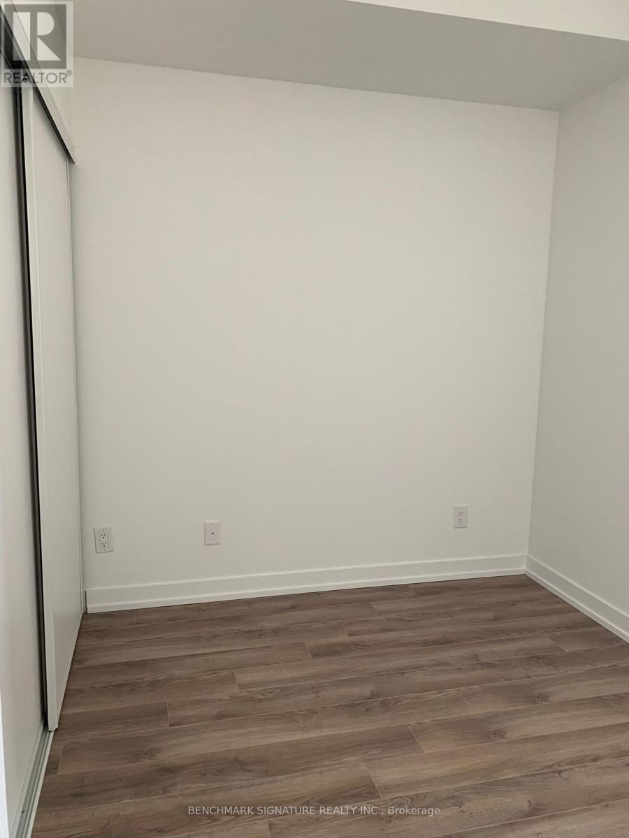 1717 - 20 Edward Street, Toronto, Ontario  M5G 0C5 - Photo 2 - C13886230