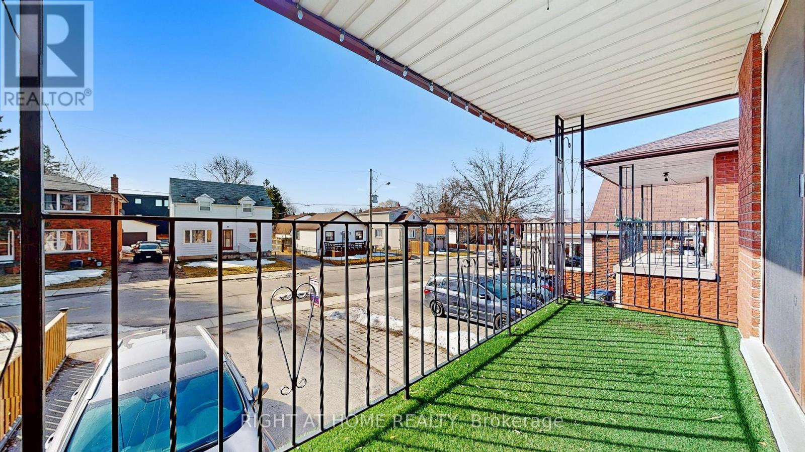 12a Kenmore Avenue, Toronto, Ontario  M1K 1B4 - Photo 38 - E13886226
