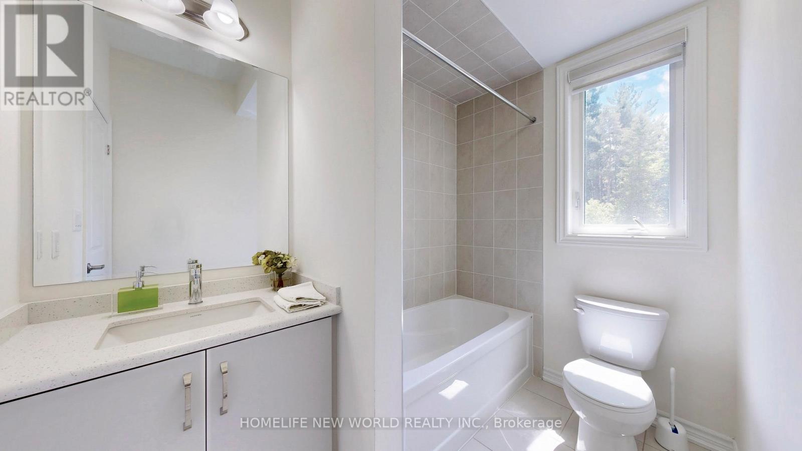 19 Ahchie Court, Vaughan, Ontario  L6A 5E5 - Photo 40 - N13886228