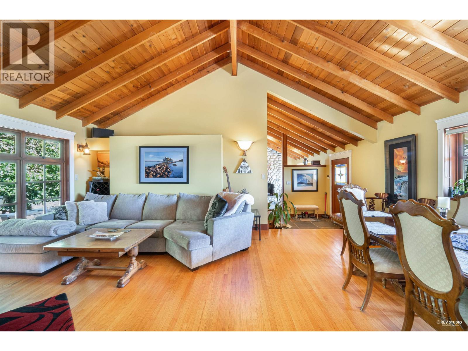 2261 Gisby Street, West Vancouver, British Columbia  V7V 4N5 - Photo 14 - R3174020