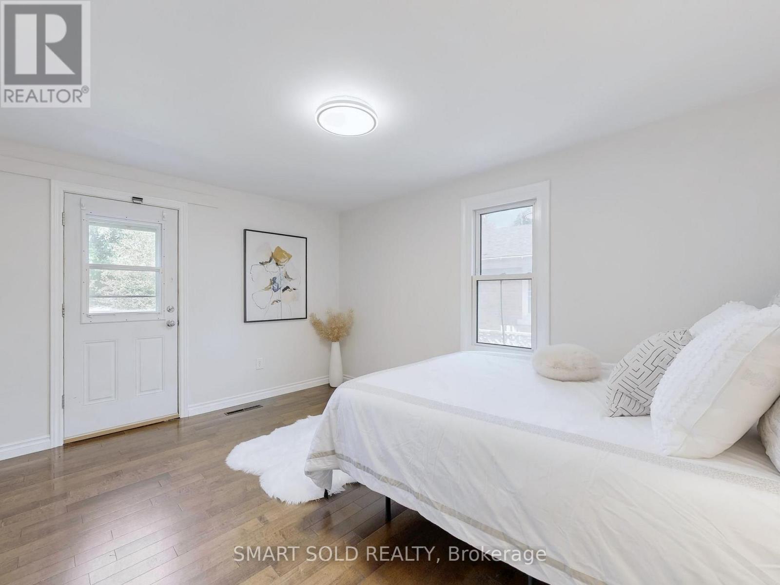 1051 Janette Street, Newmarket, Ontario  L3Y 3C4 - Photo 17 - N13886246