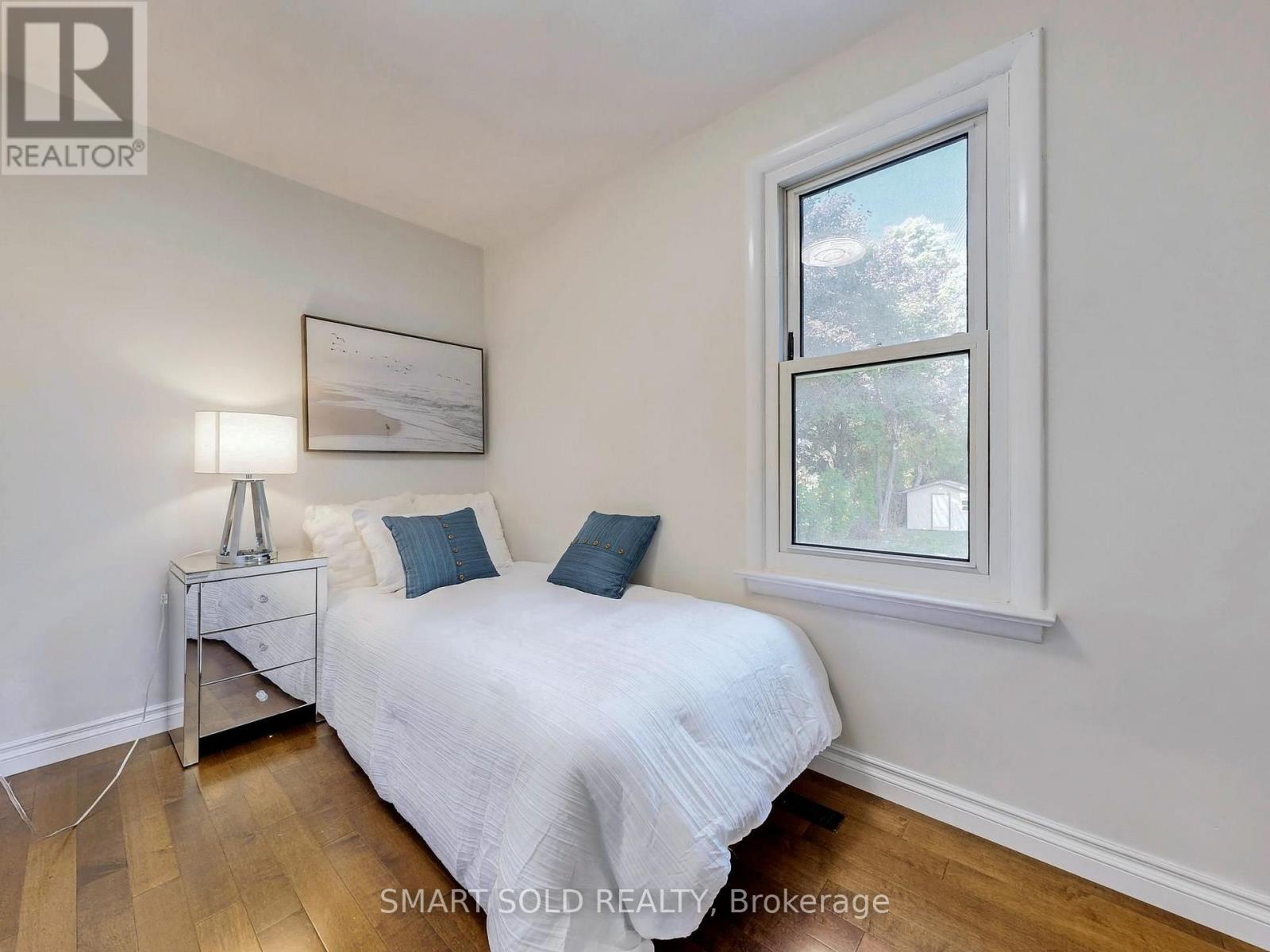 1051 Janette Street, Newmarket, Ontario  L3Y 3C4 - Photo 18 - N13886246