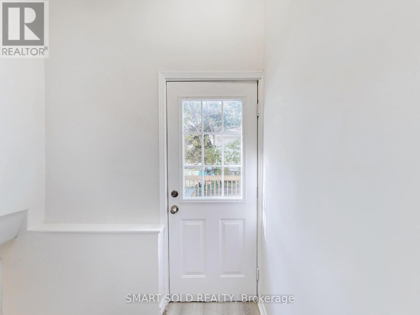 1051 Janette Street, Newmarket, Ontario  L3Y 3C4 - Photo 24 - N13886246