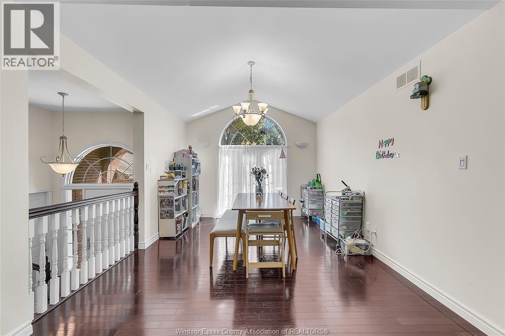 507 Breezewood Street, Windsor, Ontario  N8P 1H4 - Photo 17 - 26024943