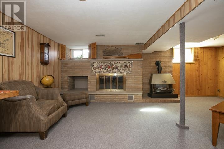 403 Sydenham Rd, Sault Ste. Marie, Ontario  P6C 2X8 - Photo 47 - SM262684